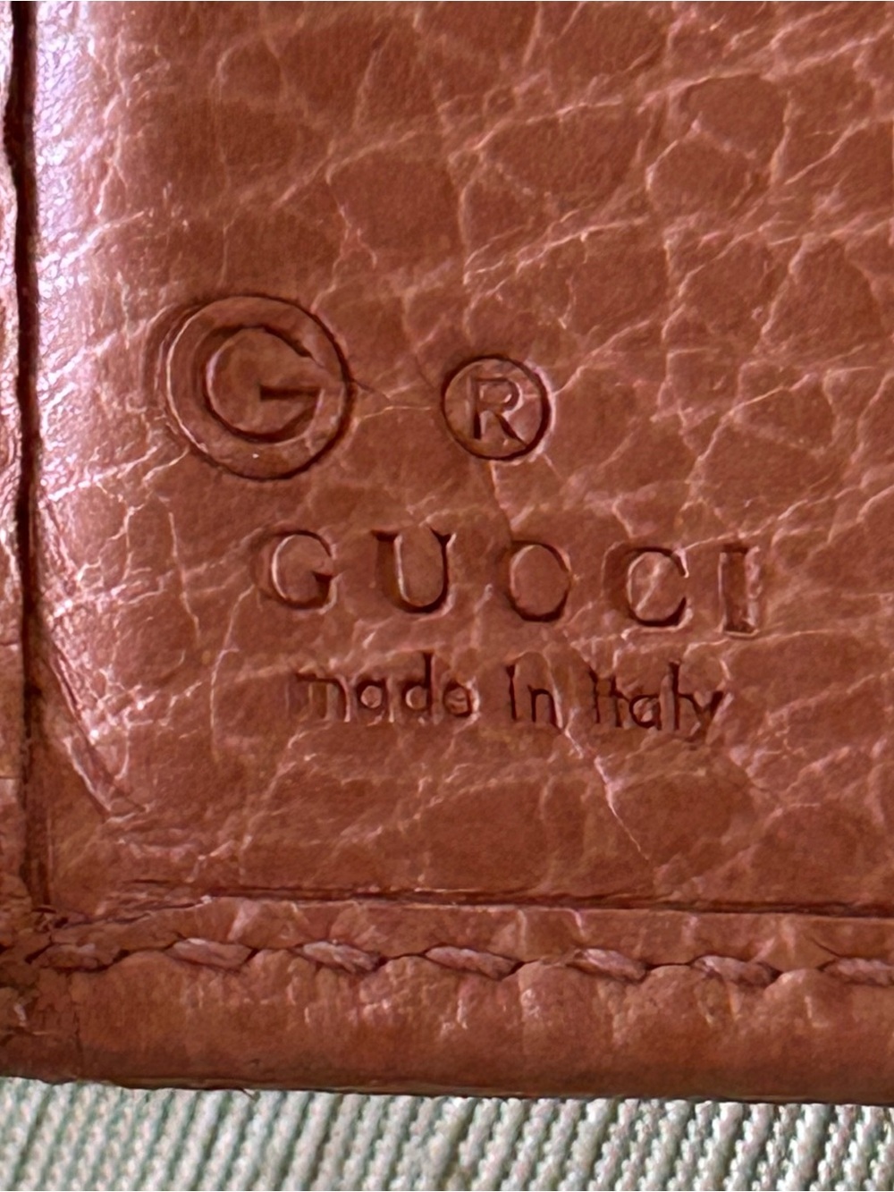 GUCCI Interlocking GG bifold WALLET - Picture 10 of 10